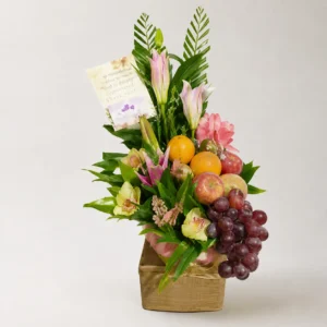 Canasta con frutas