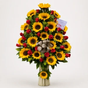 Ramo de girasoles con rosas rojas